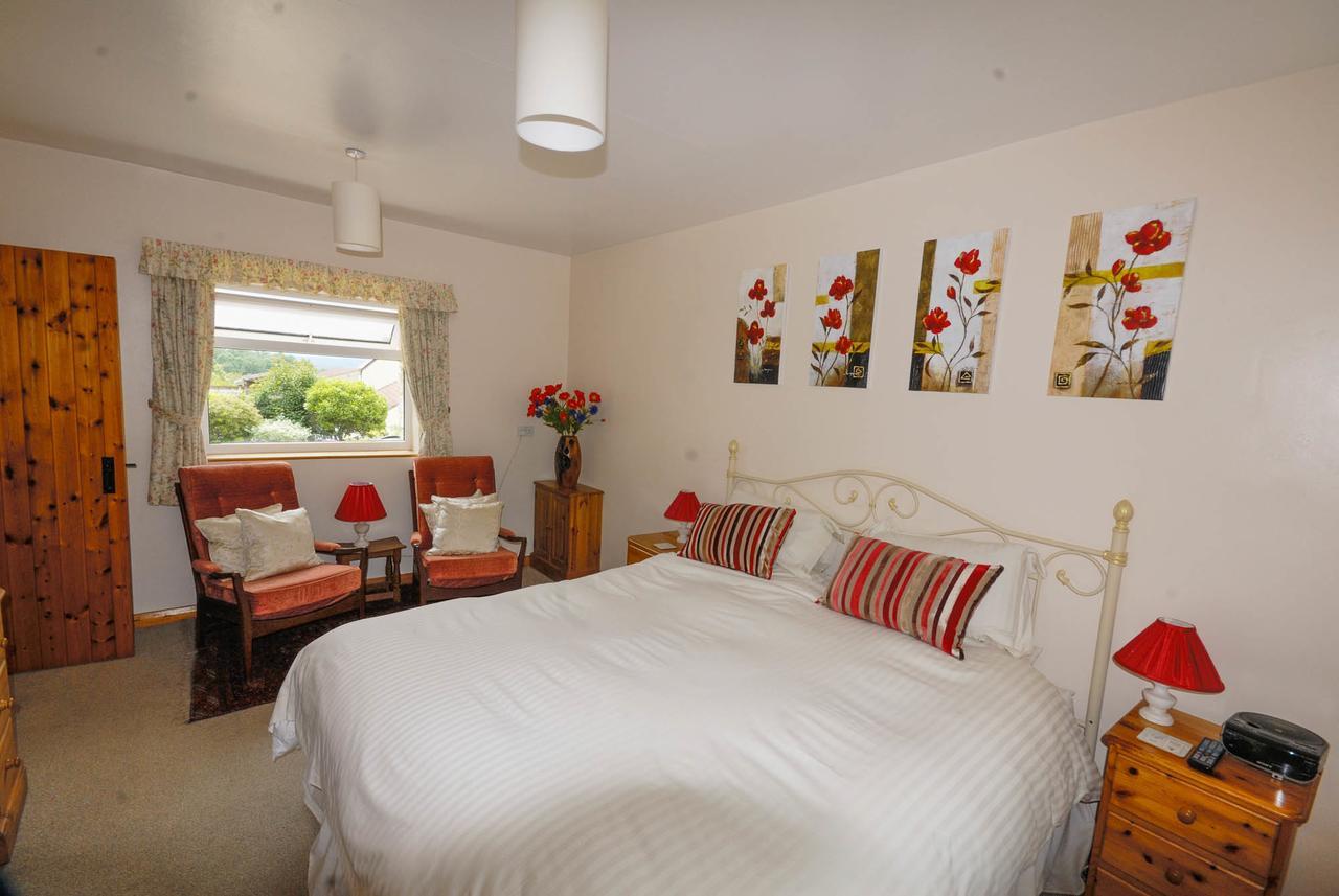 Greyfield Farm Cottages Farmborough Exteriör bild