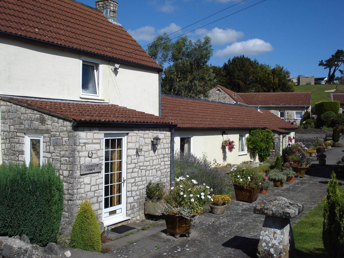 Greyfield Farm Cottages Farmborough Exteriör bild